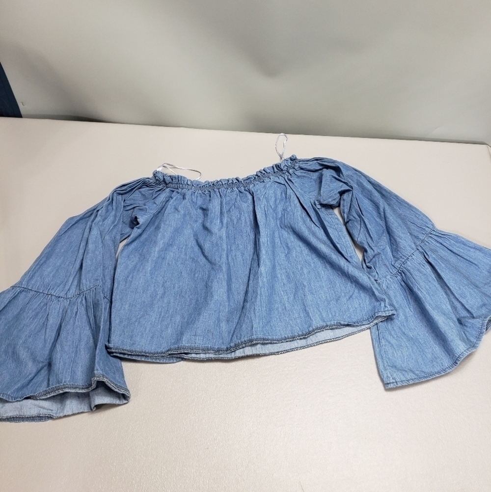 Poof chambray off the shoulder, bell sleeve crop top size small